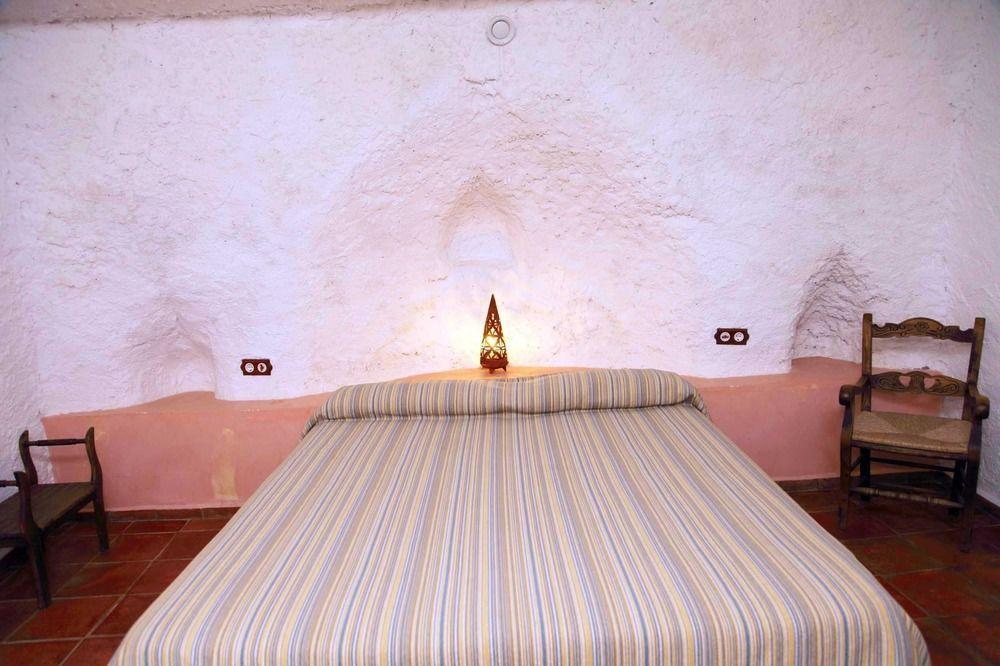 Cuevas Del Zenete Apartment Alcudia de Guadix Exterior photo